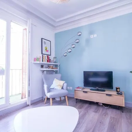 Beautiful Apartment With Balcony In Bastille Appartement