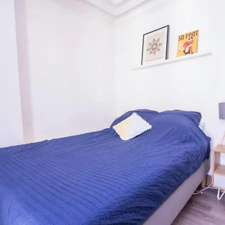 Beautiful Apartment With Balcony In Bastille * Parijs